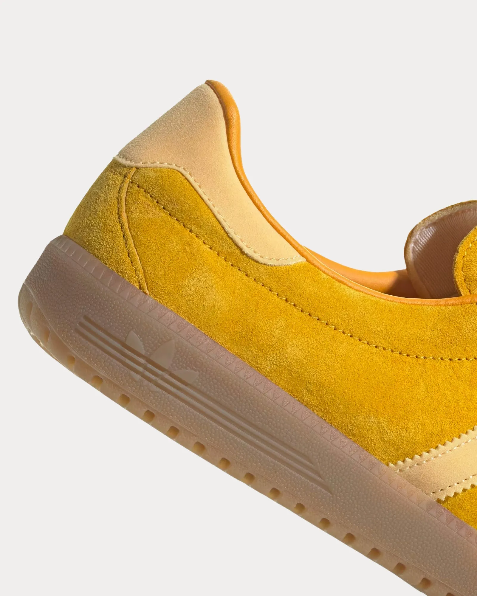 Bermuda Bold Gold / Almost Yellow / Preloved Yellow Low Top Sneakers
