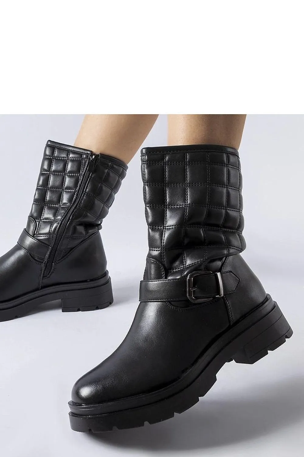 Black ankle boots with quilted uppers Bluffs