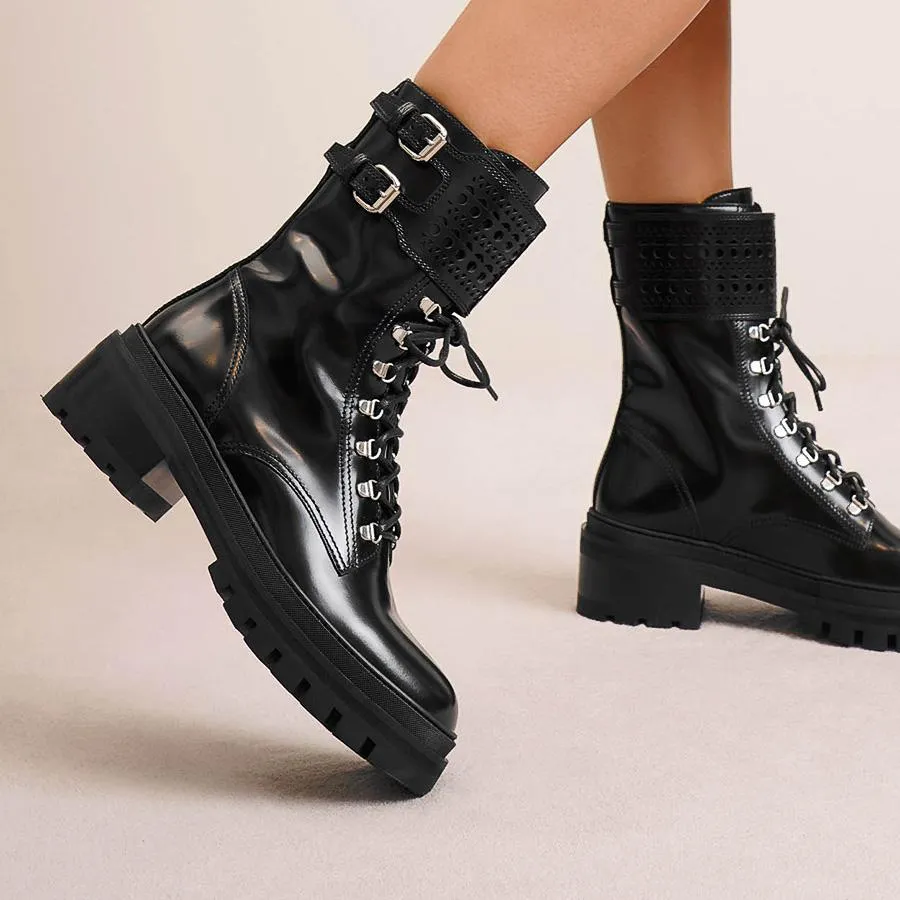 Combat boots
