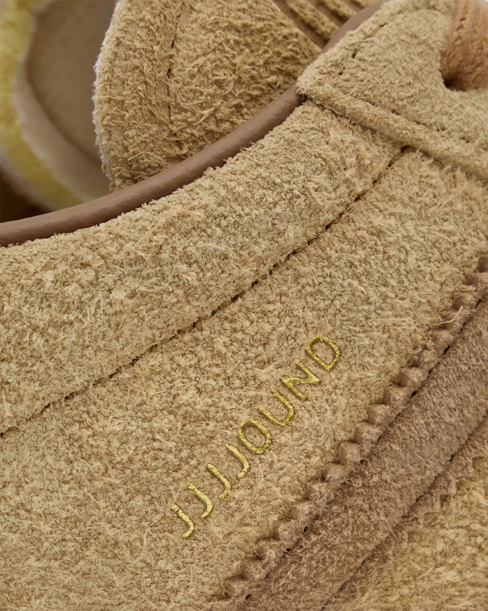 Samba Mesa / Mesa / Gum Low Top Sneakers