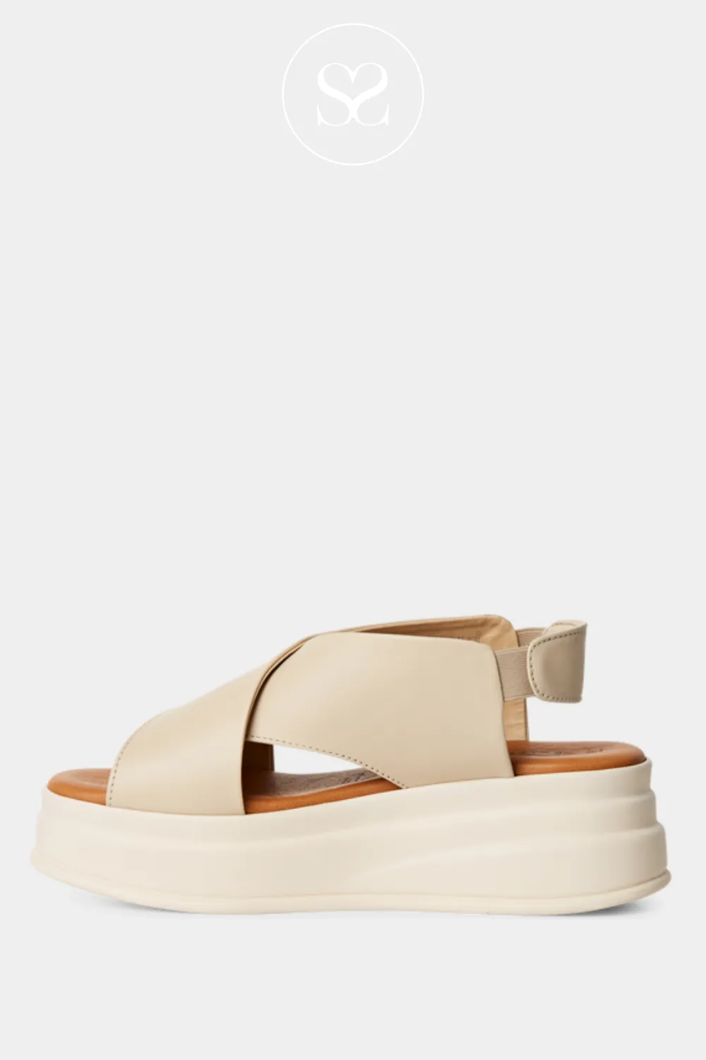TAMARIS 1-28303-44 IVORY LEATHER THICK STRAP WEDGE SANDALS
