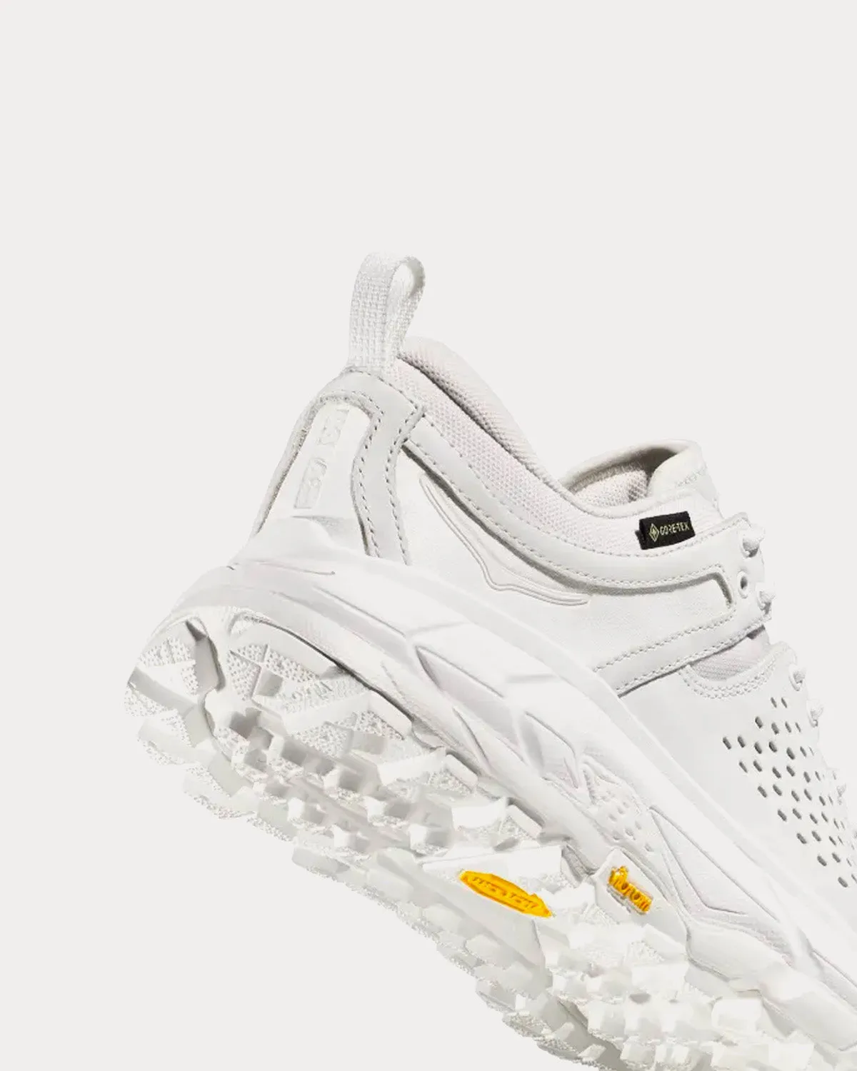 Tor Ultra Lo White / Nimbus Cloud Running Shoes